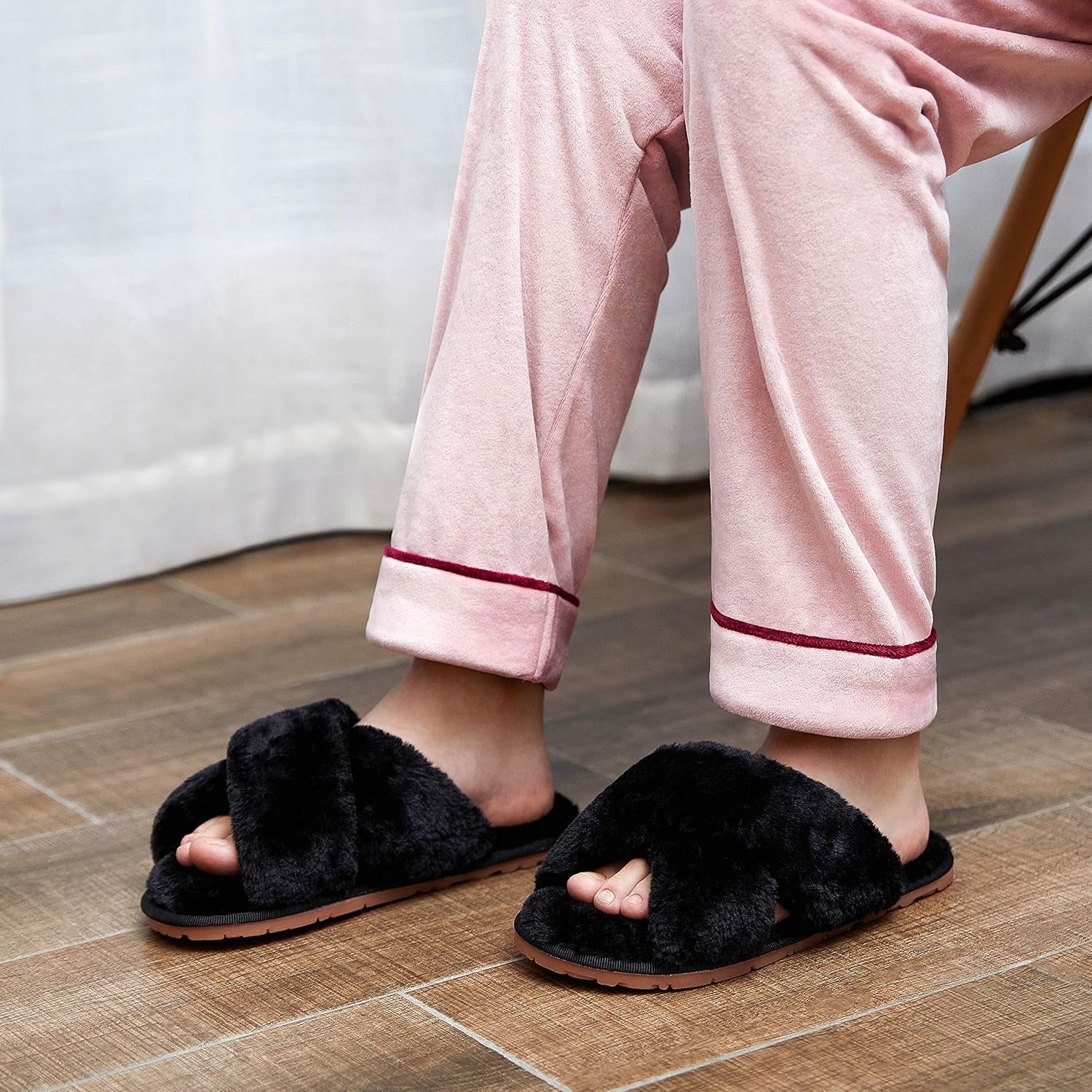 Women'S 801 Cross Band Slippers, Soft Plush Furry Open Toe Fur Slides, Fuzzy Fluffy Slip on House Shoes Indoor Outdoor Slippers
